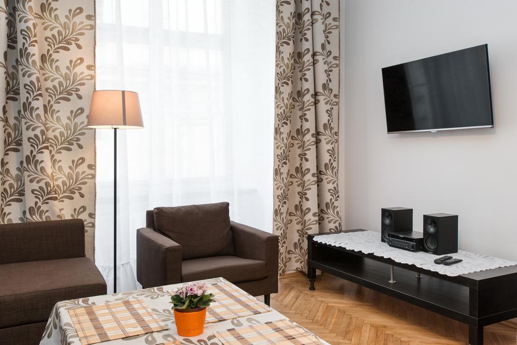 Apartment Wanda Krasków Exteriör bild